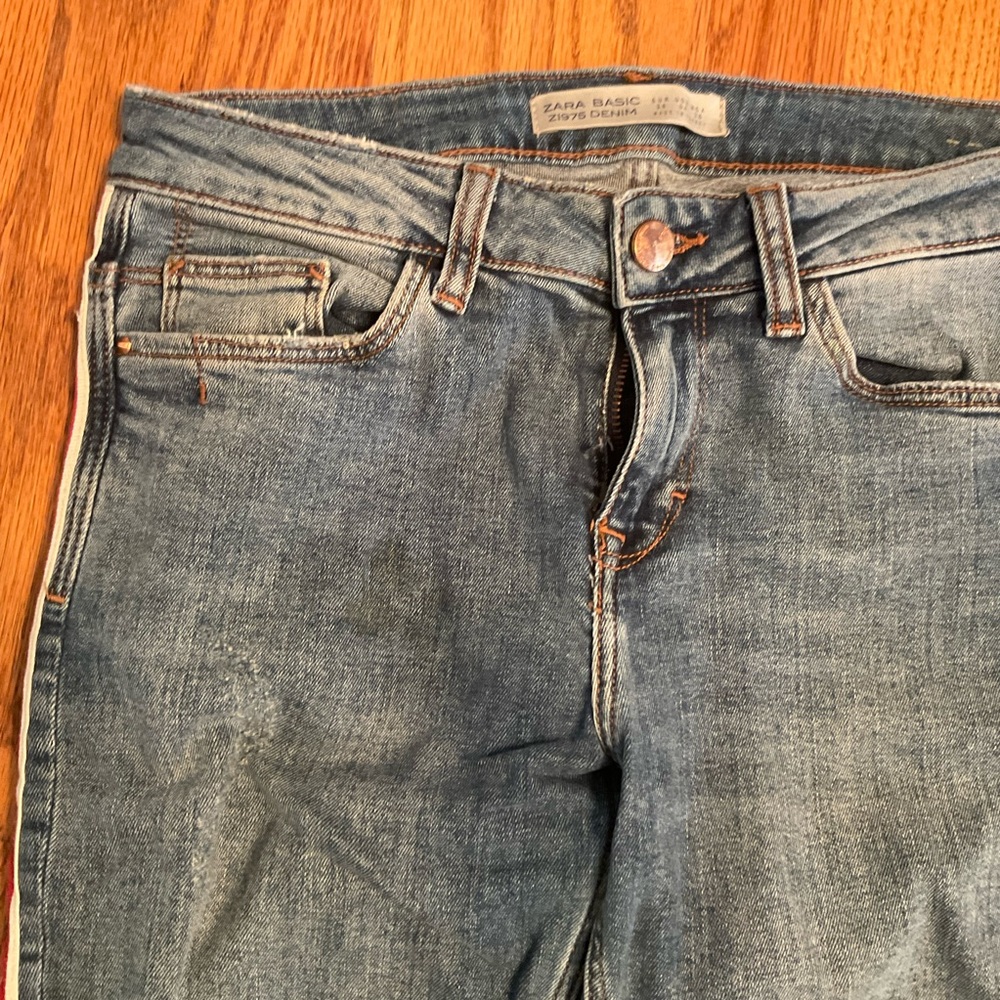 Zara Jeans with Red and White Side Stripe, Distressed and Frayed, 5-Pock… - Picture 3 of 11